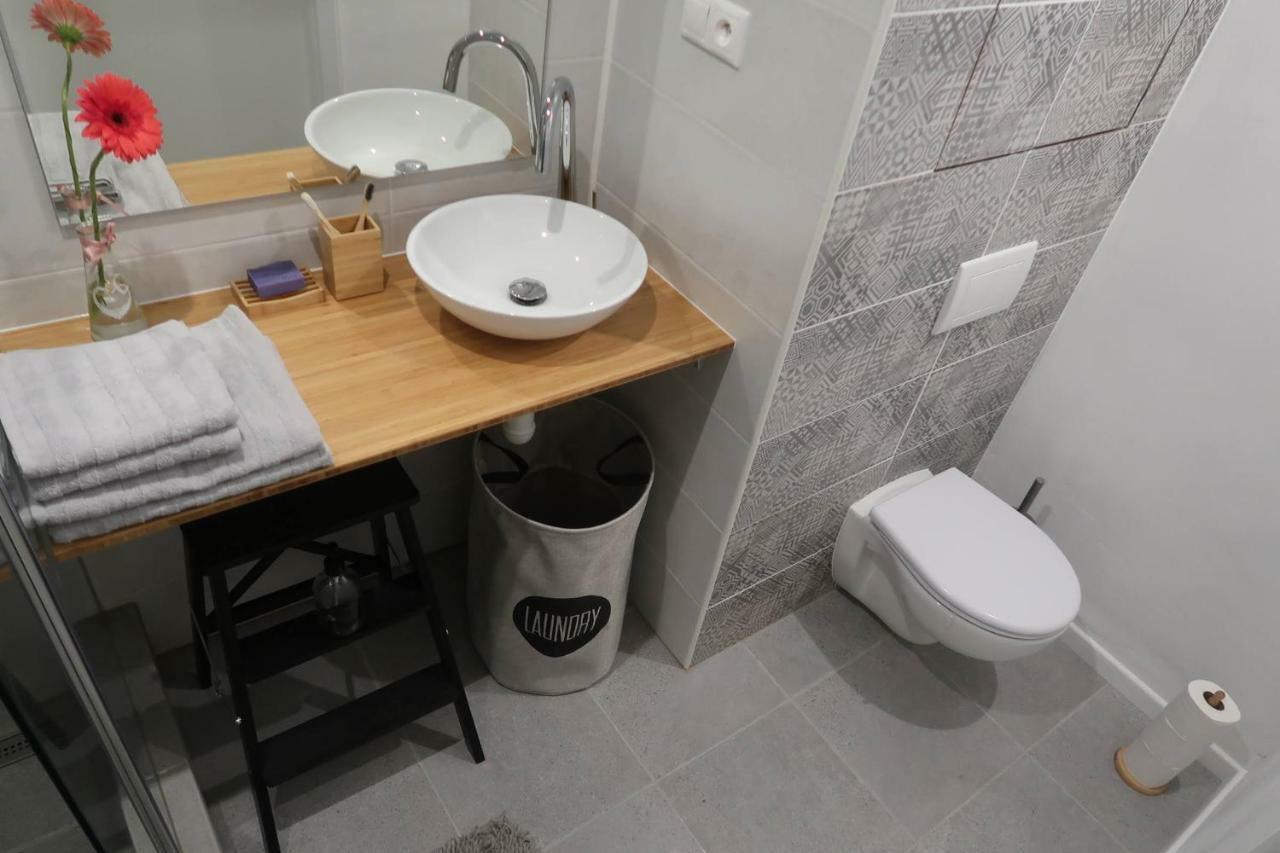 Hniezdo V Raji 1 - Luxurious Apartment 3 Min Walk To City Center Spišská Nová Ves 외부 사진